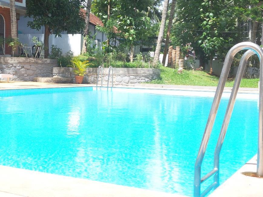 Raja Hotel Kovalam Zewnętrze zdjęcie