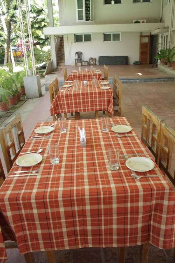 Raja Hotel Kovalam Zewnętrze zdjęcie