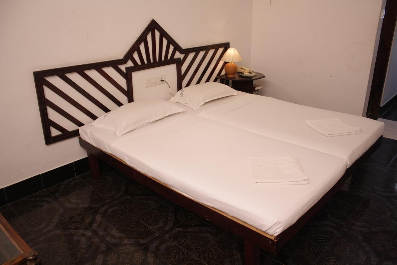 Raja Hotel Kovalam Zewnętrze zdjęcie